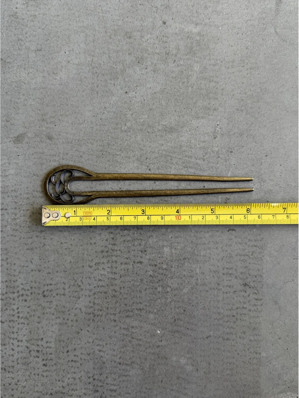 Antique Style Hair Pin / Bronze Floral